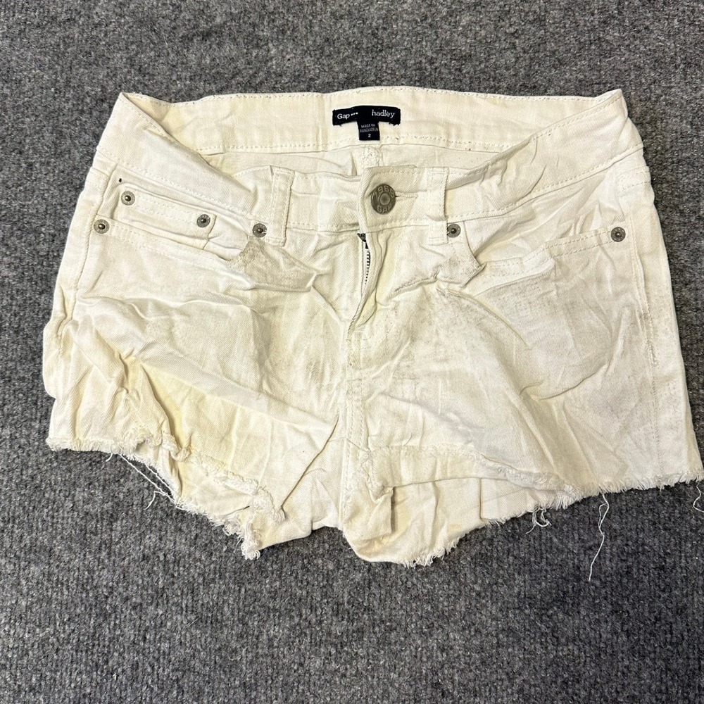 Gap Shorts Womens Size 2 White Hadley Low Rise Raw Hem Distressed Denim Summer